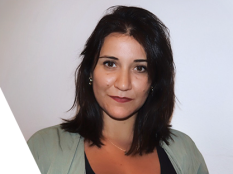 María