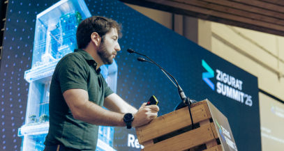 Fernando Iglesias durante el ZIGURAT Summit 2025