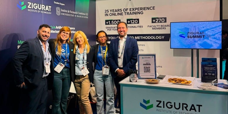 Equipo de ZIGURAT en el stand de la Digital Construction Week