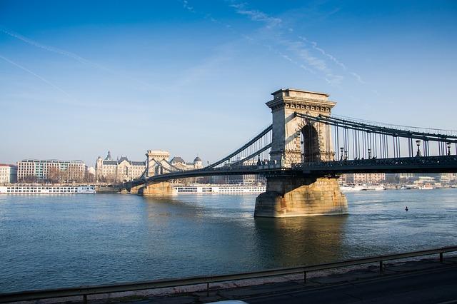 Puentes mundialmente famosos Máster Internacional en Proyecto y Construcción de Puentes Zigurat