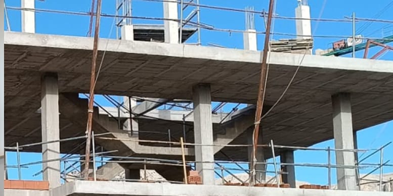 Estructura de hormigón de un edificio en construcción